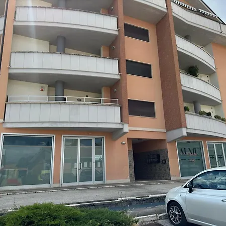 Casa Montessori 阿韦扎诺